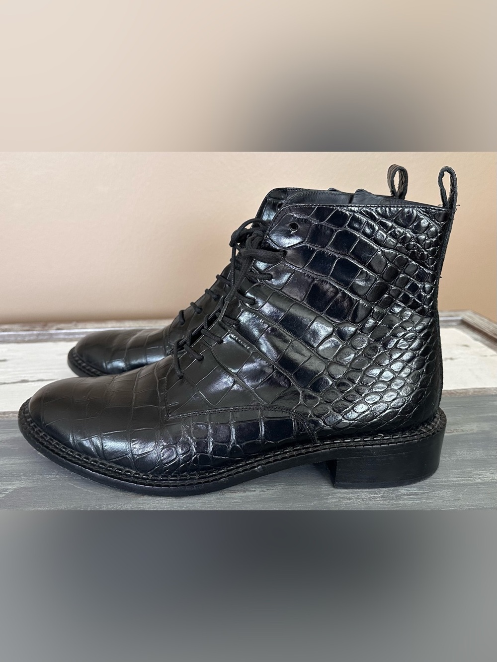 Vince Black Croc Embossed Leather Lace-Up Ankle Boots Side Zip Women’s 11